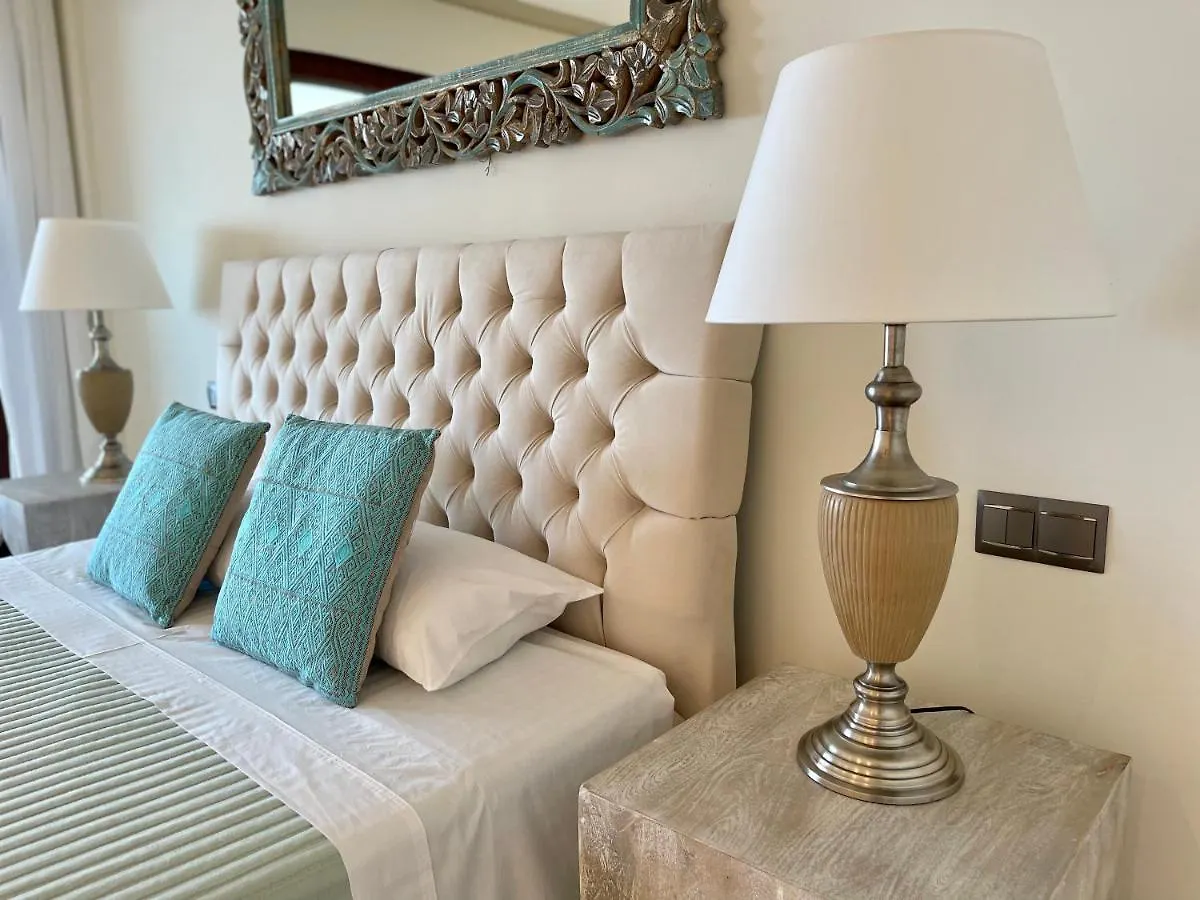 Doncella Beach , Apartamento Con Vistas Al Mar Estepona Apartment