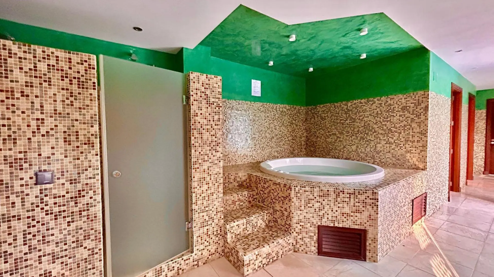 Doncella Beach , Apartamento Con Vistas Al Mar Estepona Apartment